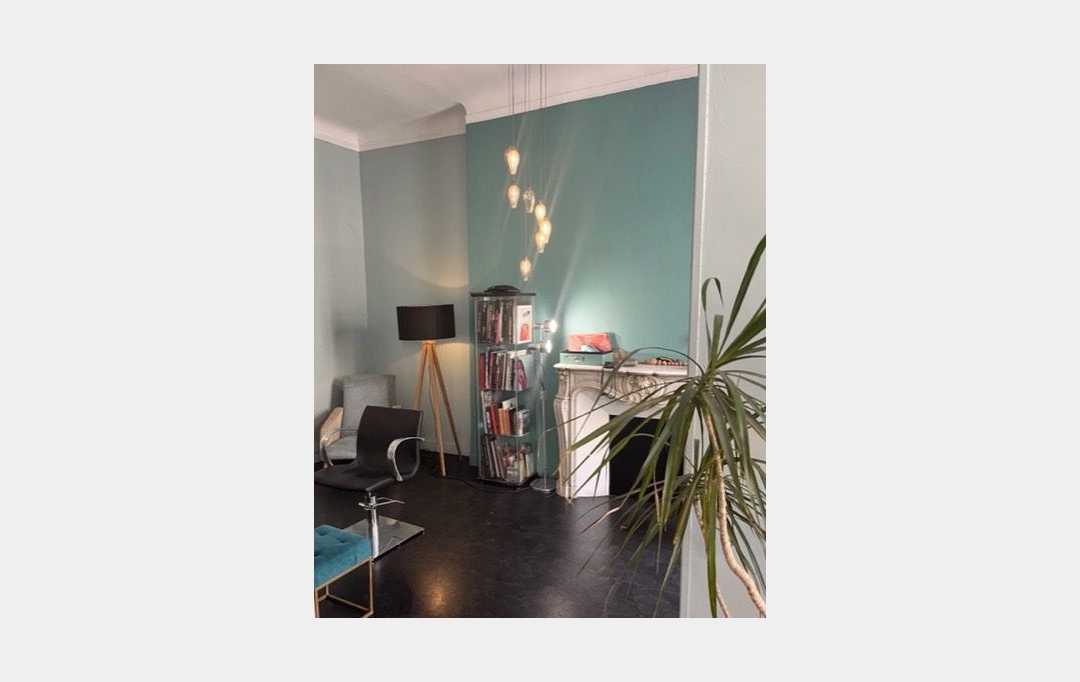 La Nerthe immobilier : Commerces | MARSEILLE (13006) | 95 m2 | 95 000 € 