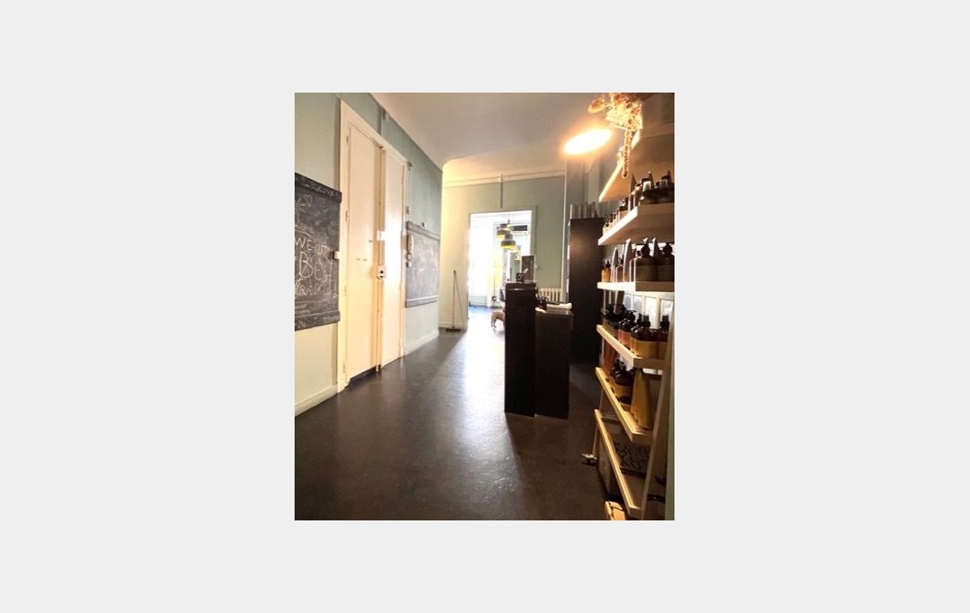 La Nerthe immobilier : Commerces | MARSEILLE (13006) | 95 m2 | 95 000 € 