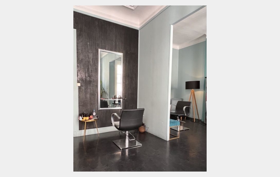La Nerthe immobilier : Commerces | MARSEILLE (13006) | 95 m2 | 95 000 € 