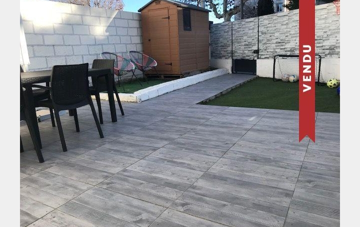 Maison de village GIGNAC-LA-NERTHE 63 m2 245 000 € Maison de village GIGNAC-LA-NERTHE 63 m2 245 000 €